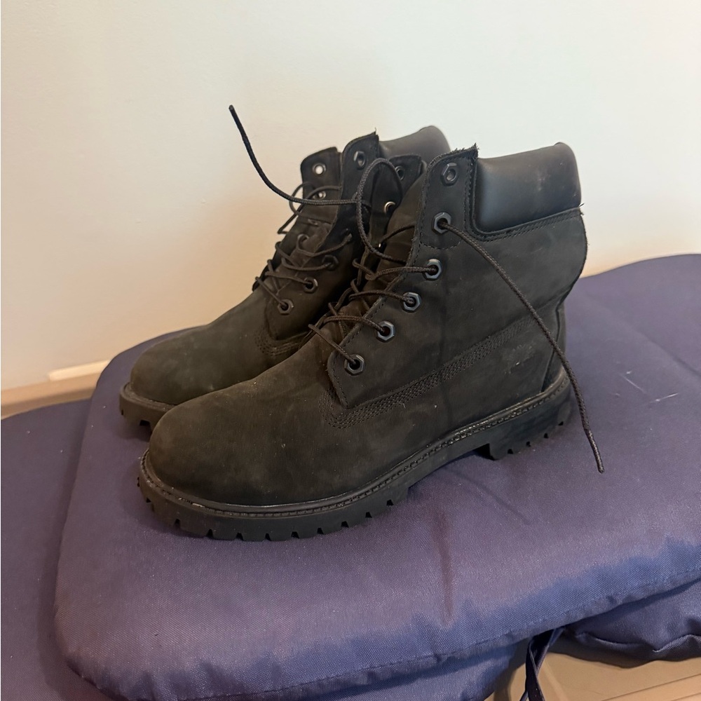 Timberland Black Rugged Boots High-Top Design